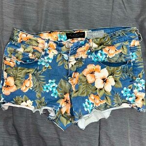 Aeropostale shorts